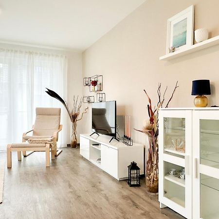 Maisonette-Wohnung In 诺德施泰特 外观 照片